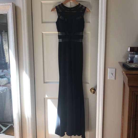 Betsy & Adam Gown🌙 - Picture 2 of 6